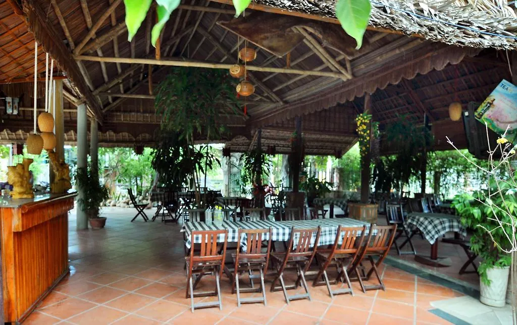 Hoi An Mountain House Villa