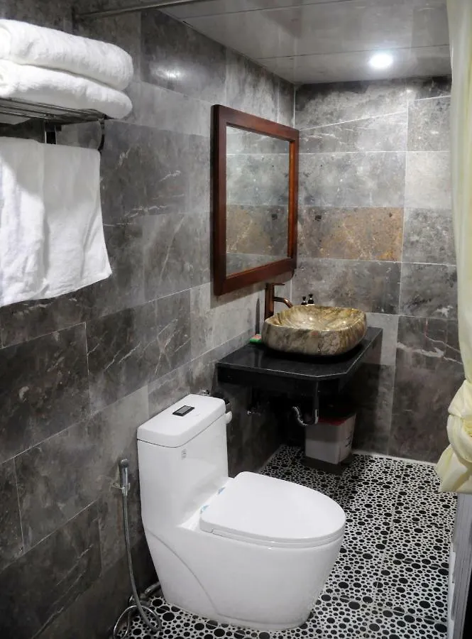 Hoi An Mountain House Villa